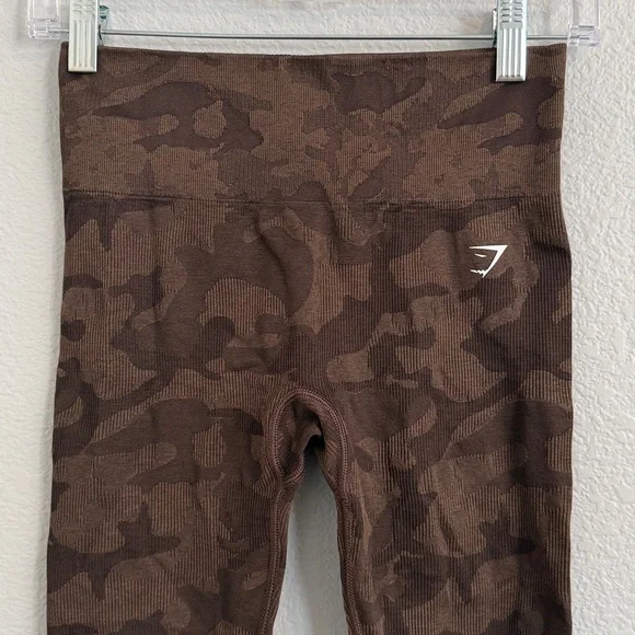 GymShark Brown Camo Leggings - Picture 2 of 4